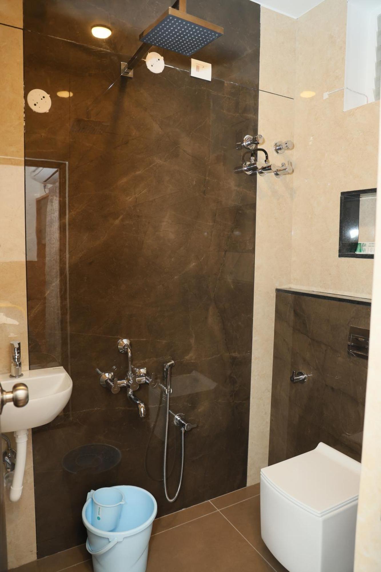 Eagle Inn Stay Kanchipuram Exterior photo